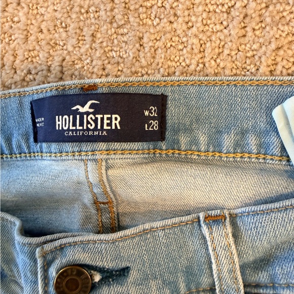 Hollister Light Blue Skinny Jeans - Picture 5 of 8